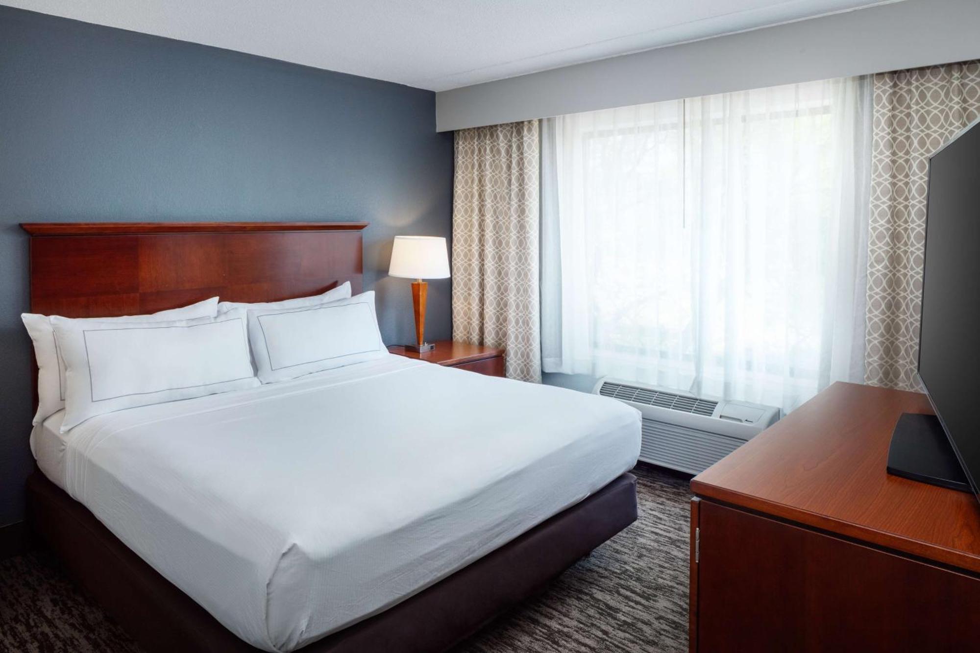 ดับเบิ้ลทรีบายฮิลตันโฮเต็ล ปริ๊นซตัน Hotel พรินซ์ตัน ภายนอก รูปภาพ