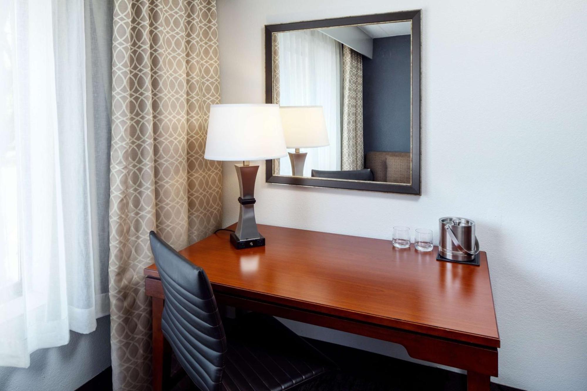 ดับเบิ้ลทรีบายฮิลตันโฮเต็ล ปริ๊นซตัน Hotel พรินซ์ตัน ภายนอก รูปภาพ